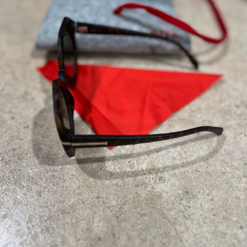 MITA SUNGLASSES - BRAND NEW* - Picture 7 of 8
